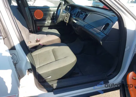 2010 Ford Crown Victoria Police/Police Interceptor из США, поврежденный, VIN 2FABP7BV4AX138879